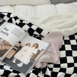 Plaid Cocooning Damier En Polaire Double épaisseur -Confort Paradis 17