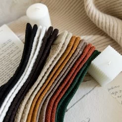 Chaussettes Chaudes Femme Rétro Monochromes -Confort Paradis Chaussettes chaudes couleurs