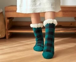 Chaussettes Chaudes Femme Antidérapantes Fourrées Carreaux 8 Chaussettes Chaudes Femme Antidérapantes Fourrées Carreaux -Confort Paradis Chaussettes chaudes fourrees