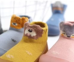 Chaussons Antidérapants Bébé Languette Originale -Confort Paradis Chaussons antiderapants languette