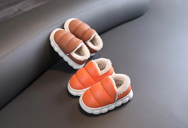 Chaussons Enfant Fourrés Style Doudoune 3 Chaussons Enfant Fourrés Style Doudoune – Image 3