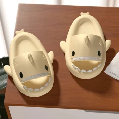 Claquettes Requin Cute Shark -Confort Paradis Claquettes requin Cute Shark 8