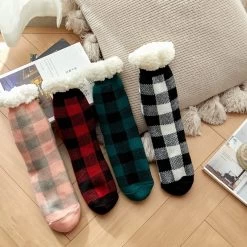 Chaussettes Chaudes Femme Antidérapantes Fourrées Carreaux 11 Chaussettes Chaudes Femme Antidérapantes Fourrées Carreaux -Confort Paradis H180886431ad44bc9b210ab23b838bcb6e