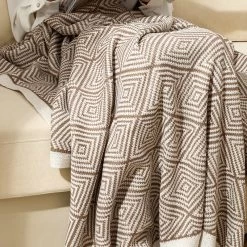 Plaid Canapé Géométrie Bicolore 9 Plaid Canapé Géométrie Bicolore -Confort Paradis Plaid canape marron 1