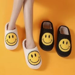 Chaussons Femmes Confortables Smiley -Confort Paradis Sc4cb2088301c433b913fa73ef9f2d6aaR